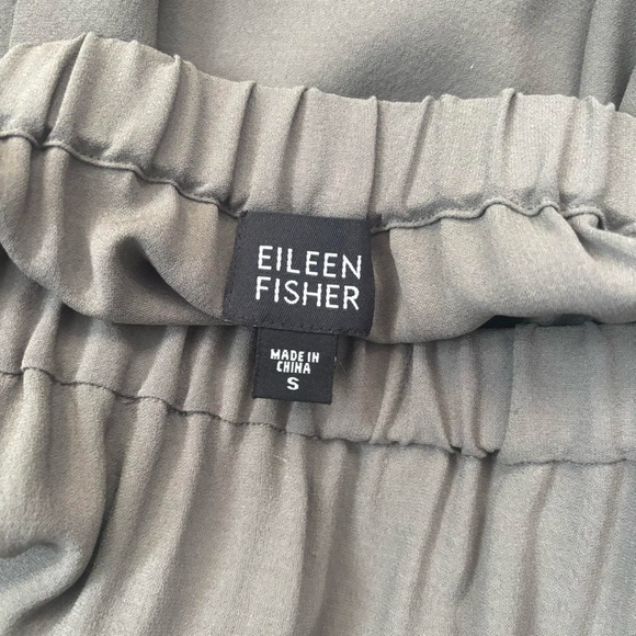 Eileen Fisher grey silk midi skirt - Picture 8 of 8